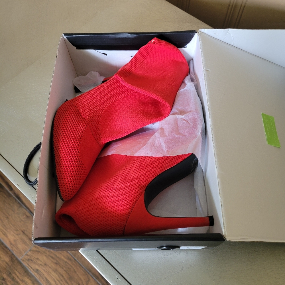Booties - Picture 3 of 4